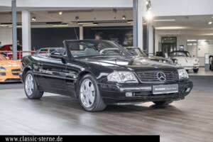 Immagine 7/15 di Mercedes-Benz SL 320 (2001)