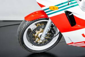 Image 19/34 of Bimota DUMMY (1988)