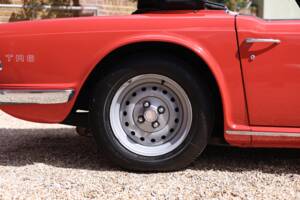 Image 36/50 de Triumph TR 6 (1973)