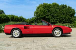 Bild 4/50 von Ferrari Mondial T (1991)