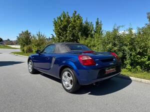 Image 11/23 de Toyota MR2 (2000)