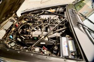 Image 31/50 of Jaguar XJ 12 (1988)