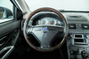Image 7/43 of Volvo XC90 2.5T (2005)