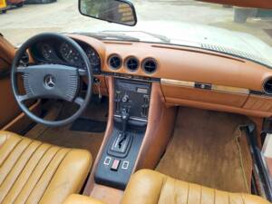 Bild 24/57 von Mercedes-Benz 450 SL (1975)