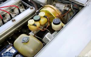 Bild 25/62 von Alfa Romeo 2000 GT Veloce (1974)