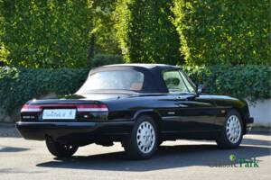 Image 9/50 of Alfa Romeo 2.0 Spider (1990)