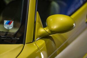 Image 18/50 of BMW M3 (2003)