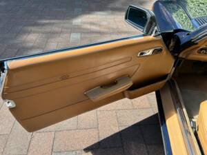 Image 19/50 of Mercedes-Benz 380 SL (1983)