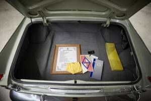 Bild 74/100 von Borgward P 100 2,3 Liter (1960)