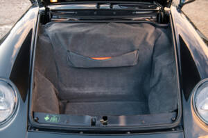 Bild 30/34 von Porsche 911 Carrera (1997)