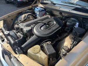 Image 18/20 de Mercedes-Benz 280 CE (1981)