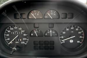 Image 11/20 de Alfa Romeo 2.0 Spider (1988)