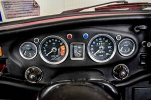 Bild 28/50 von MG MGB (1974)