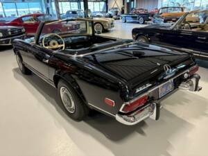 Bild 13/36 von Mercedes-Benz 280 SL (1968)