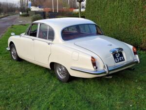 Image 9/68 de Jaguar Type S 3.4 (1964)