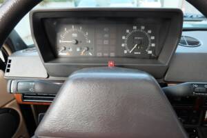 Image 25/63 of Land Rover Range Rover Classic Vogue LSEi (1993)