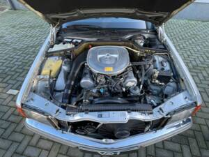 Image 24/24 of Mercedes-Benz 380 SEC (1983)