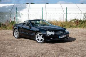 Image 9/50 of Mercedes-Benz SL 350 (2004)