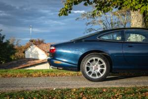 Bild 3/27 von Jaguar XKR (2001)