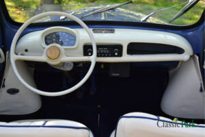 Bild 13/50 von Renault 4 CV Décapotable (1954)