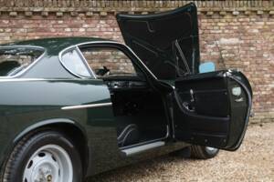 Image 40/50 of Volvo 1800 S (1968)