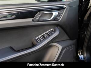 Image 13/31 de Porsche Macan S (2020)