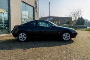 Immagine 4/8 di Alfa Romeo GTV 1.8 Twin Spark (1999)