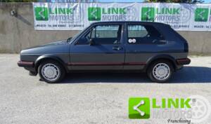 Bild 3/10 von Volkswagen Golf II GTi 16V 1.8 (1986)