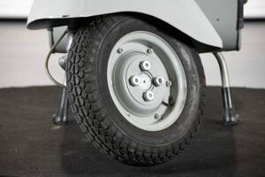 Immagine 38/50 di Piaggio Vespa 125 (1959)