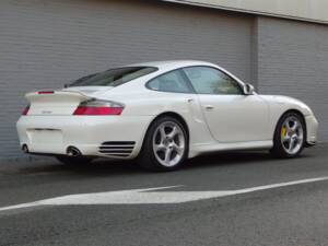 Bild 2/99 von Porsche 911 Turbo (2004)