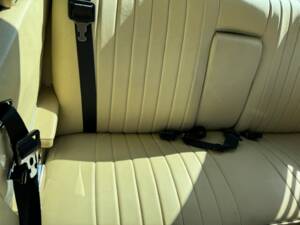 Bild 113/200 von Mercedes-Benz 380 SLC (1980)