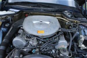 Image 36/51 de Mercedes-Benz 500 SE (1984)
