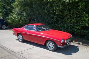 Image 40/50 of Volvo 1800 S (1968)