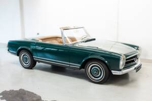 Immagine 3/32 di Mercedes-Benz 250 SL (1967)