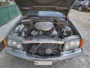 Image 24/30 of Mercedes-Benz 500 SEL (1985)