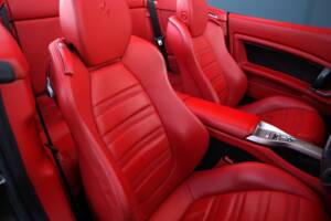 Image 17/50 of Ferrari California (2009)