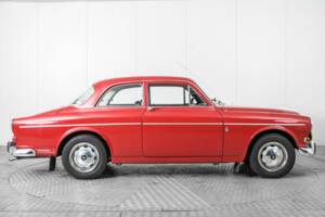 Image 10/50 of Volvo P 123 GT (1968)