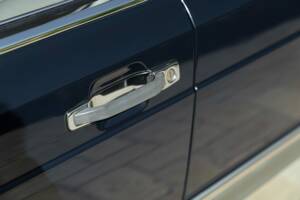 Image 22/50 of Mercedes-Benz 500 SEL (1985)