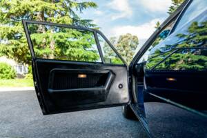 Image 33/50 of Ferrari Dino 308 GT4 (1977)