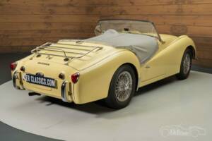 Image 6/9 of Triumph TR 3A (1959)