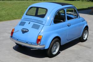 Image 48/50 of FIAT 500 F (1967)