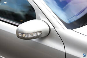 Image 71/84 of Mercedes-Benz E 55 AMG (2002)