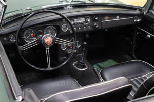 Bild 5/50 von MG MGB (1965)