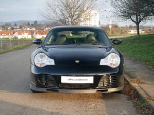 Bild 9/32 von Porsche 911 Turbo (WLS) (2004)