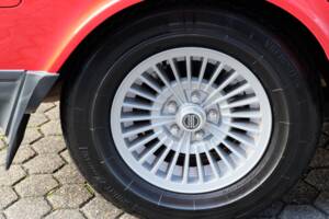 Image 61/75 de Volvo 240 (1986)