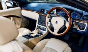 Immagine 4/36 di Maserati GranCabrio 4.7 (2010)