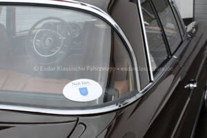 Bild 26/35 von Mercedes-Benz 280 SE 3,5 (1970)