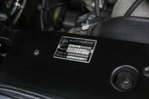 Image 27/34 of Aston Martin DB 7 (1999)