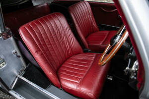 Image 42/50 of Aston Martin DB 2&#x2F;4 Mk III (1958)