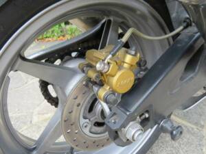 Immagine 33/40 di Honda VTR 1000 SP2 (2005)